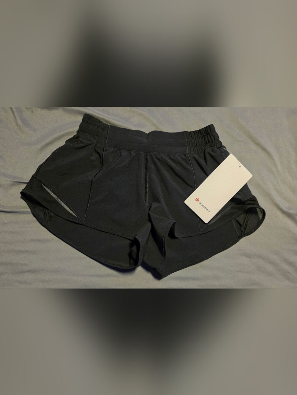 Lululemon Hotty Hot HR Short 2.5" *Lined Size 4 New